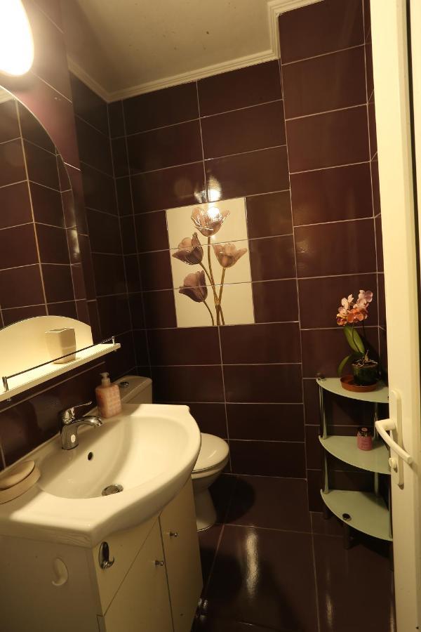 Apartament Dragos Voda Орадя Экстерьер фото